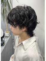 ネクストフォーヘアー(NEXT for hair)&nbsp;メンズ　マッシュウルフ　ミディアム　シャドウパーマ