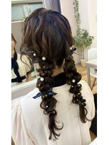 ジェミータ 横浜&nbsp;ツイン編み下ろし【横浜/ヘアセット/ヘアメイク】