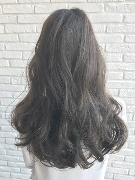 ラフィス ヘアーフラム 難波戎橋2号店(La fith hair flamme) 【La fith】重めAラインロングスタイル☆ナチュラルウェーブ