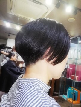 プラス(PLUS) イメチェン黒髪ショートボブ