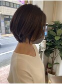 大人ナチュラル前下がりショートボブ40代50代梅ヶ丘美容室