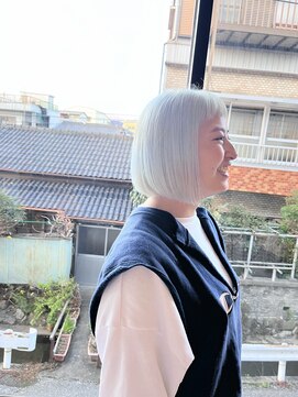 エムドットヘアーサロン(M. hair salon) ホワイト