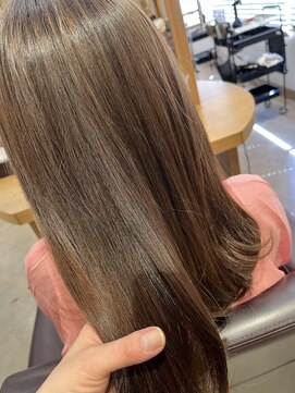 ユウヘアー 石川橋店(U Hair) 美髪ロング/ベージュカラー/艶カラー