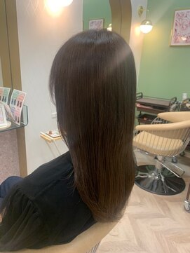 ルシェリ(Le cheri) スモーキーベージュカラー