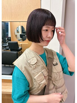 メク(meku) 前上がりなミニマムボブ＊ミニボブ/オン眉/顔まわりカット/関内