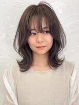 シロ(SiLO)&nbsp;顔まわりカット◯ミディアムレイヤー、ロングレイヤー/天神大名