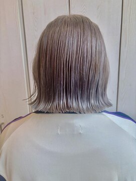 ラテ アトリエ(latte atelier) ケアブリーチ/髪質改善/イルミナカラー