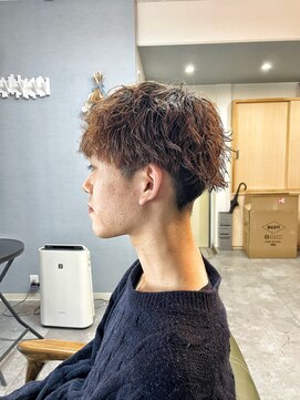 グリードヘア(GREED HAIR) 波巻きパーマ×マッシュ