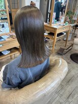 ファルファラ(farfara)&nbsp;【farfara】明るめオリーブカラー(問屋町テラス)永尾明日香