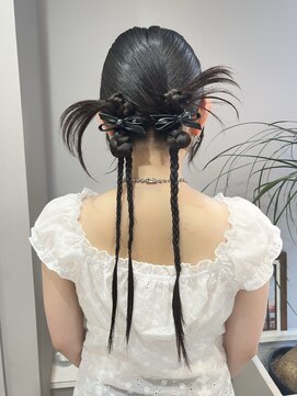 オーセンヘア(AUTHEN.HAIR) お呼ばれアレンジ◎ カチモリツインアレンジ