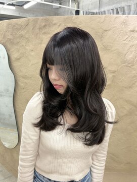 ウリ 横浜(uli) 【NAGOMI指名】ダークグレージュ