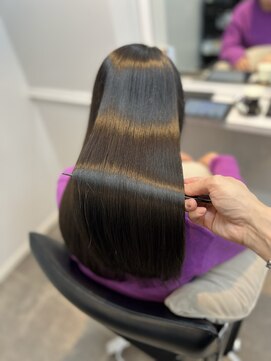 ウィステリア アネックス 銀座(WISTERIA ANNEX) ラベンダーグレージュ/ULTOWAトリートメント/髪質改善カラー