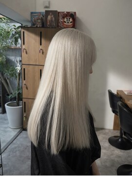 シールドヘアー 沖縄 新都心(C'LD Hair) ホワイトカラー/那覇美容室/新都心美容室