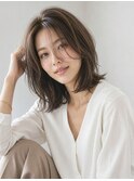 ひし形レイヤーボブ ×くびれミディ×オリーブベージュ