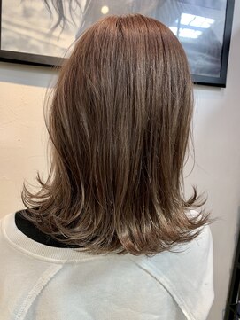 ペネロープ(Penelope) 【新宿ペネロープ】ミルクティーベージュ 担当RYO