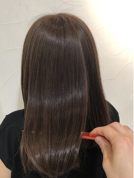 ネオリーブアオバ 高田馬場店(Neolive aoba) 美髪髪質改善　酸熱トリートメント　イルミナカラー　ベージュ
