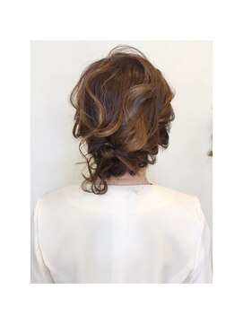 キキ 美容室(KIKI) ヘアアレンジ★