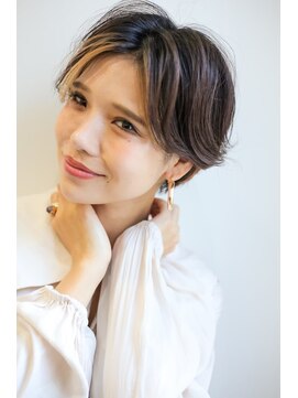 イオエ(ioe) 似合わせカット/メルティカラー/ウェーブミディアム/着物