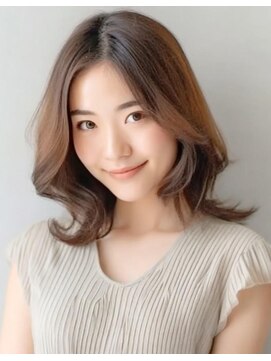 ミスグランディーヴィラス(Miss Grandee VILLAS) 大人エモージュひし形ミディ