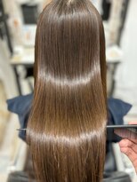 ナチュラ(natura) うる艶酸性ストレート◎扱いやすいさらツヤ髪に