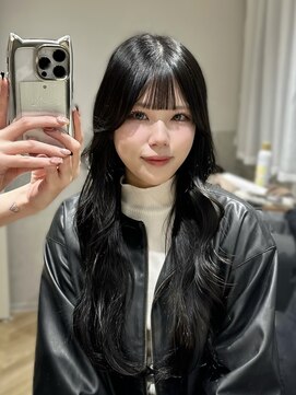 アールサロン アネックス 名駅(Rr SALON ANNEX) 盛れるお顔まわりカット、バングカットでかわいく