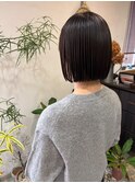 20代30代40代黒髪暗髪艶感前下がり丸みボブ