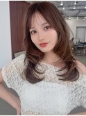 ベージュハッシュカット