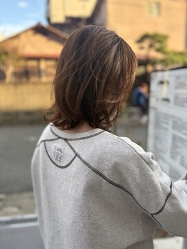 エレノア 藤沢(Eleanor) ミディアムレイヤー