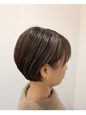 大人女性×ショート×ミニボブ×前髪短め