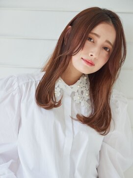 ファミリア バイ リトル(Familia by little) 大人かわいいAラインロングヘア