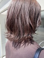 インビテーション(invitation) こっくりモカブラウン・外ハネレイヤー・イルミナカラー