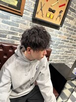 ミリオンバックス 御徒町店(Million Backs)&nbsp;スパイラルパーマ/束感ショート/マッシュ<理容室>[メンズ/パーマ