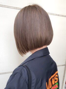 トト 船橋店(toto.) 黒髪/グレーベージュ/レイヤーロング/前髪パーマ[西船橋/津田沼]