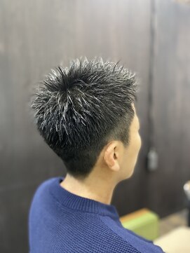 バース(BirtH) メンズ刈り上げショートスタイル