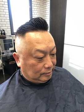 ヒロザバーバー(HIRO THE BARBER) アレンジ震災刈り