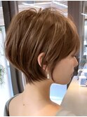 くびれショートショートボブ20代30代40代ミルクティーアッシュ