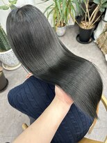 ノート(note)&nbsp;ブリーチなしでつくる暗髪透明感オリーブカラー