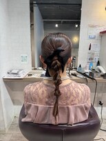 コワファーストナガサキシャンプーボーイ(COIFF1RST NAGASAKI SHAMPOO BOY)&nbsp;編みおろしアレンジ