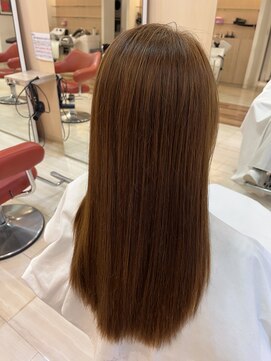 サラツヤストレートロング