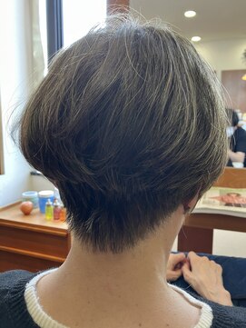 ナチュラルヘアーラック インサイドアウト