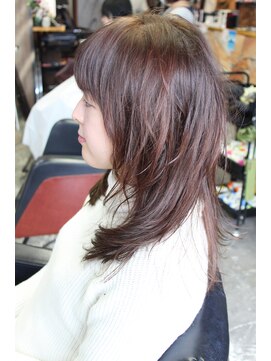 オーバーキャプテンネイキッド(OVER CAPTAIN NAKED) トップふんわりやわらかセミロング×清楚系ピンクベージュ