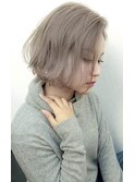 外国人風ハイトーングレージュ☆ハイライト　ベージュアッシュ