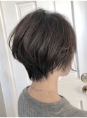 耳にかけてもカワイイ☆くびれショート　スタイリスト西田大樹