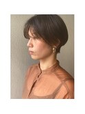 大人くびれショート