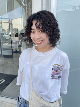 ブランコトレス 鏡島(BLANCO tres) 外国人風カーリーパーマ