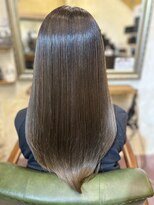 リリアン(Ririan)&nbsp;【橋本】うる髪フルカラー+自社製品髪質改善トリートメント