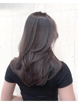 サイン 渋谷(SIGN)&nbsp;ザクザクレイヤーカット巻き方簡単ミディアムロング韓国表参道