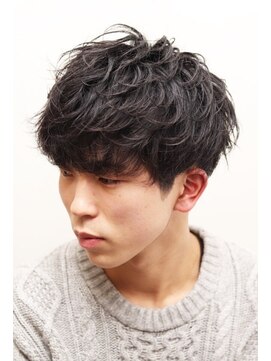 ヨシザワインク プレミアム 築地店(YOSHIZAWA Inc. PREMIUM) マッシュショートフェザーパーマ刈り上げツーブロック