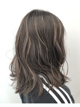 アライブ キチジョウジ(ALIVE Kichijoji) 大人ブラウンハイライトカラー