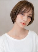 ヘーゼルブラウンひし形耳掛け小顔丸みショートX大宮30代40代